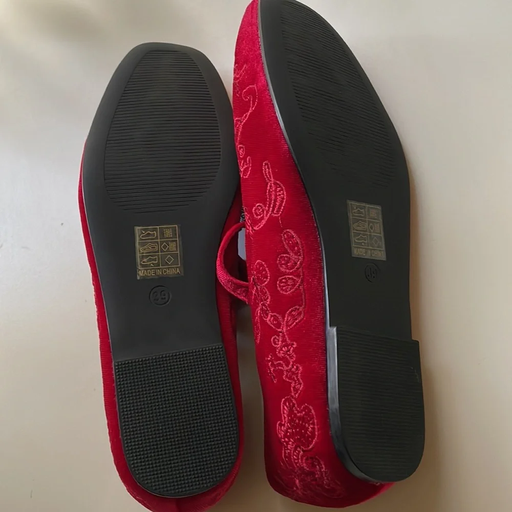 Red Embroidered Ballet Flats - Picture 4 of 6
